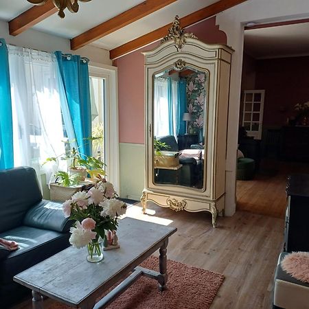 Maison Violette En Berry Aigurande Luaran gambar