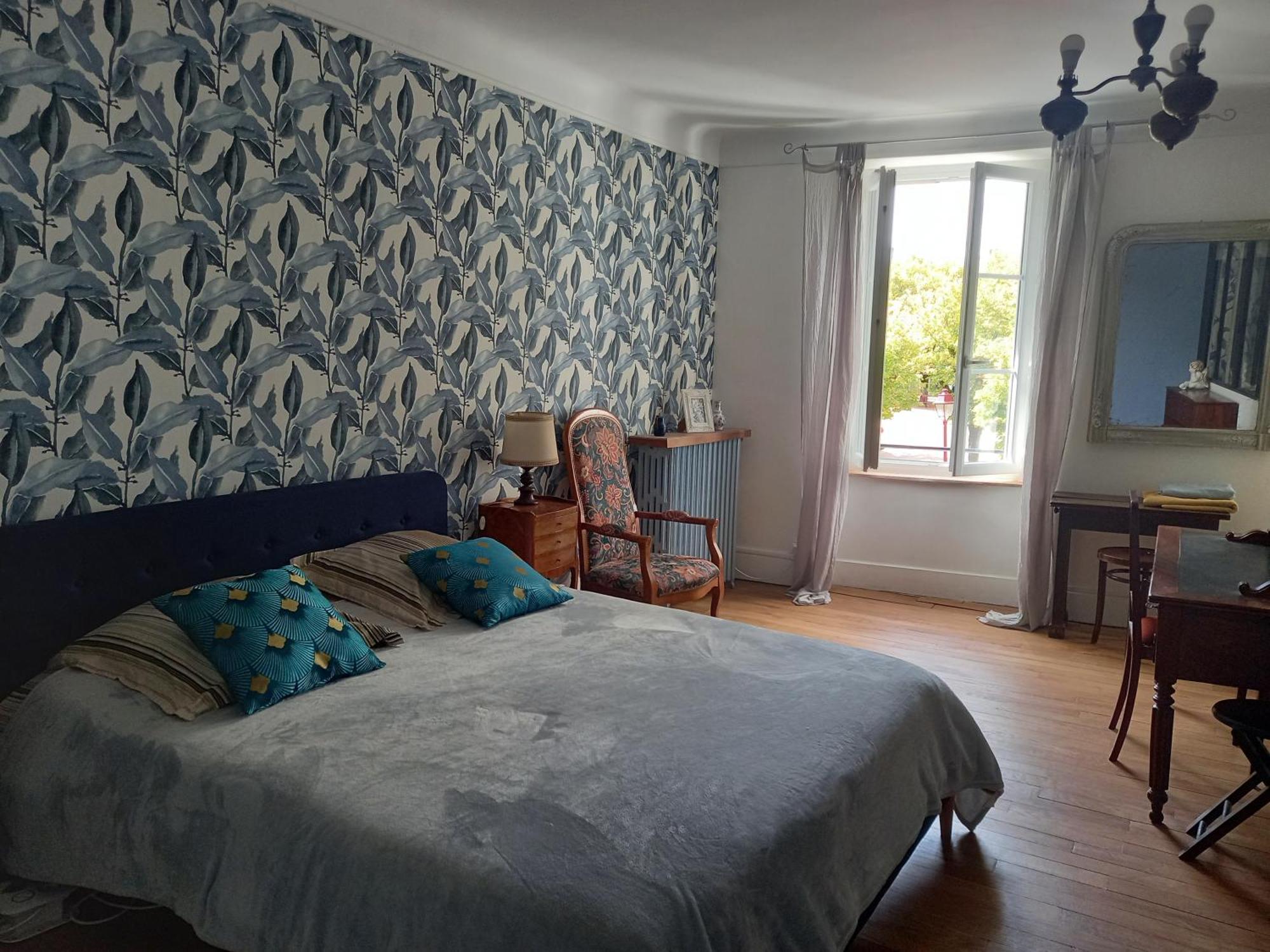 Maison Violette En Berry Aigurande Luaran gambar