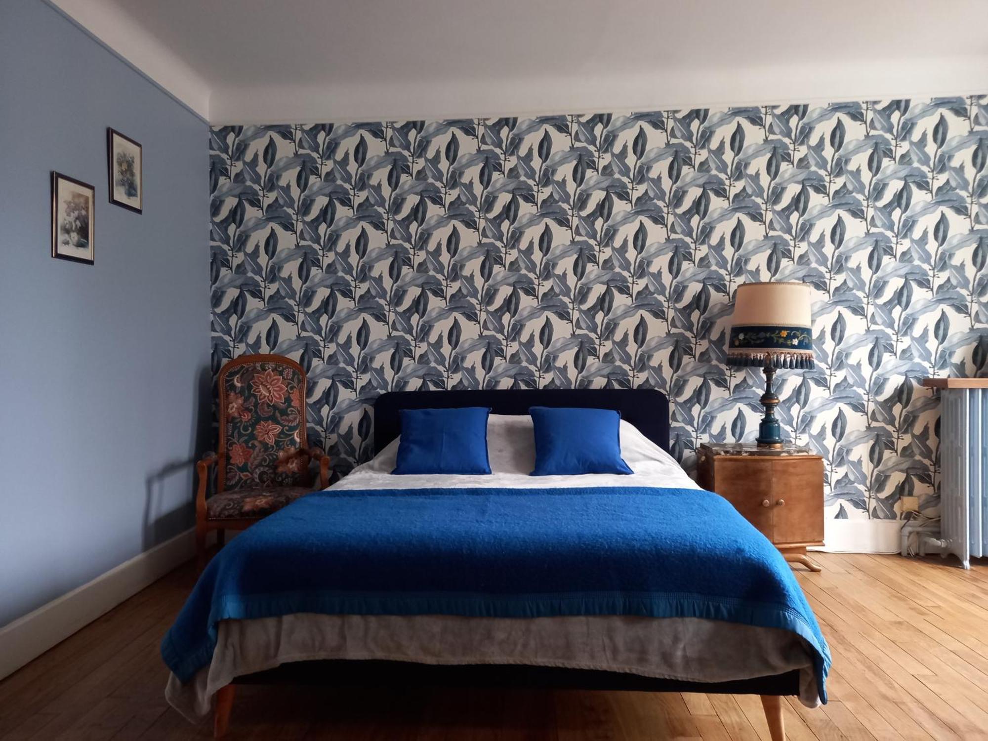 Maison Violette En Berry Aigurande Luaran gambar