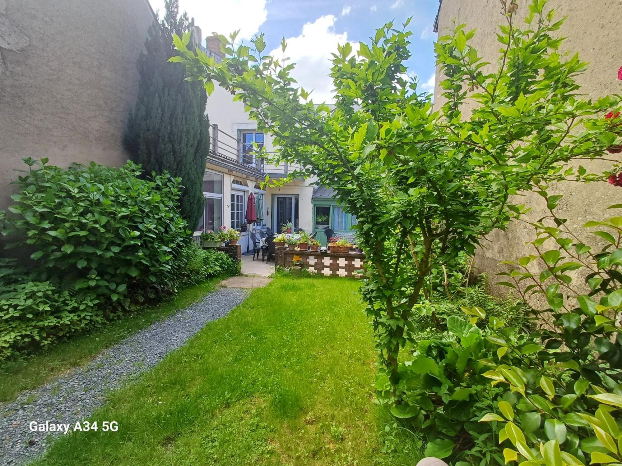 Maison Violette En Berry Aigurande Luaran gambar