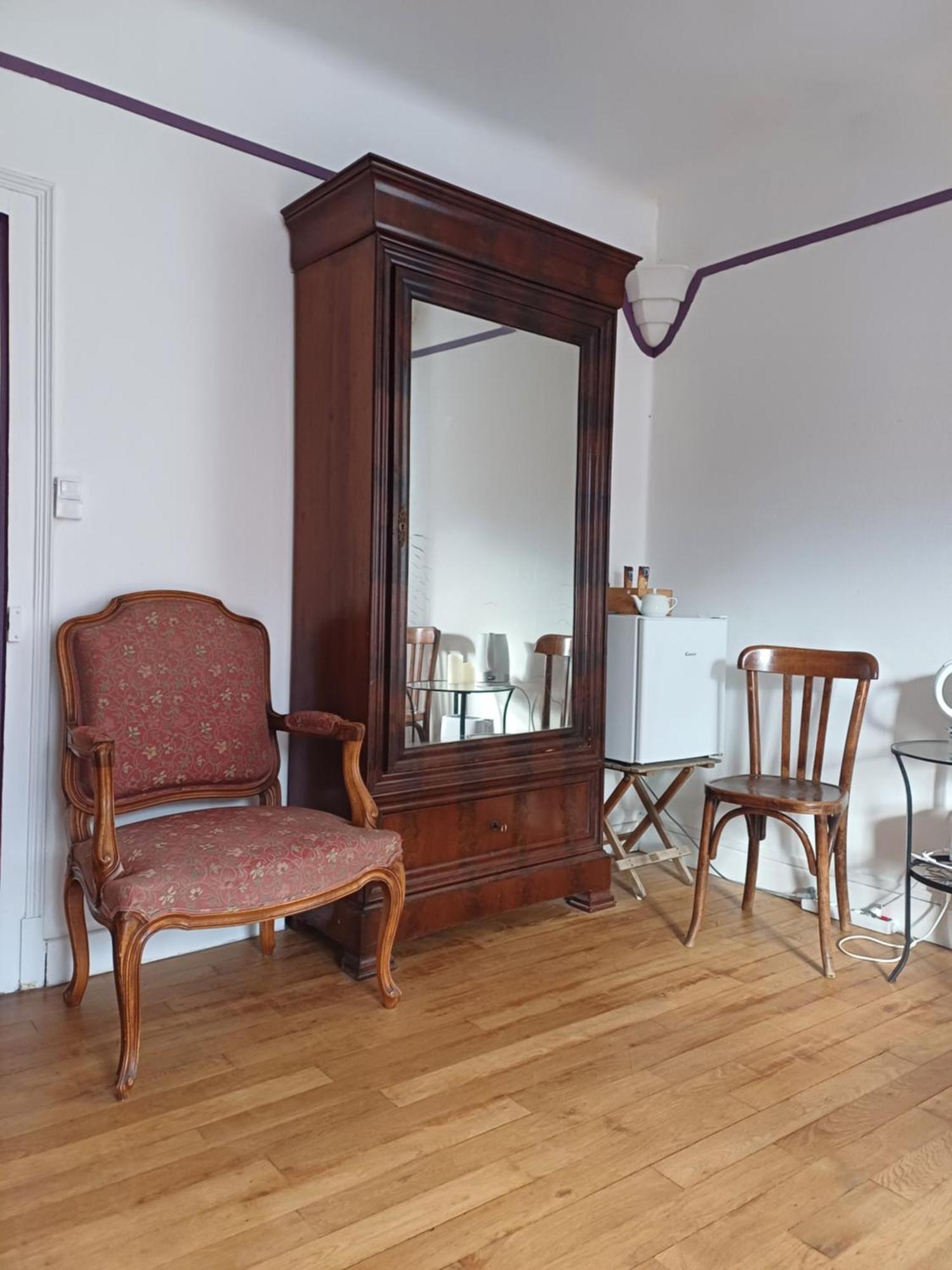 Maison Violette En Berry Aigurande Bilik gambar